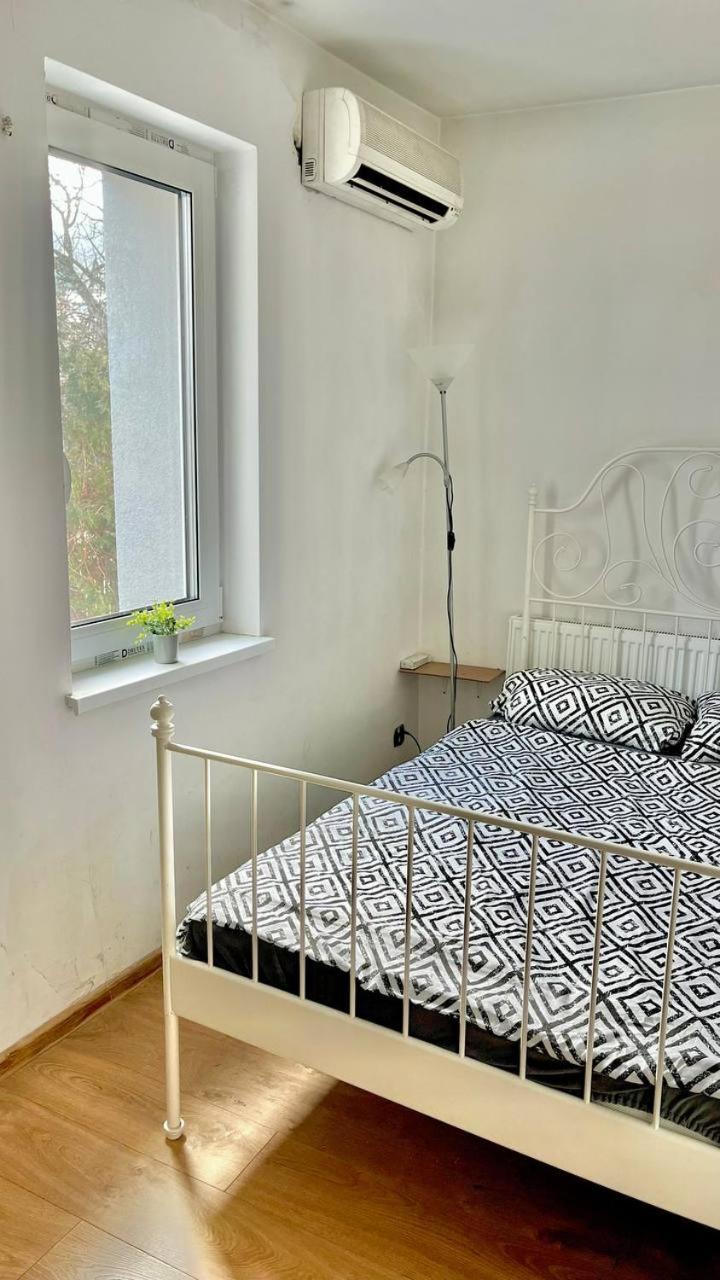 Comfy, Nice And Small Room In Krakau Exterior foto