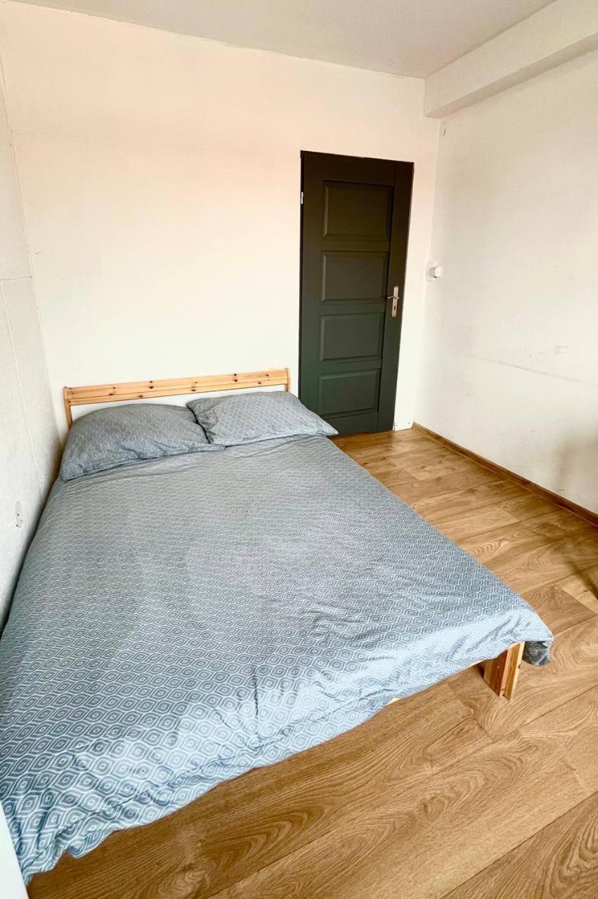 Comfy, Nice And Small Room In Krakau Exterior foto